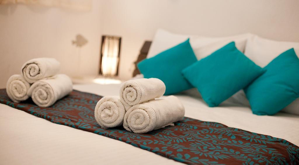 Apartments Mediterranea With Heated Pool Pisak Εξωτερικό φωτογραφία